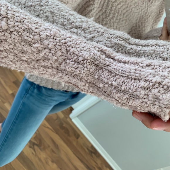 ❌SOLD • Dusty Mauve Popcorn Cowl-neck Sweater - Picture 4 of 7